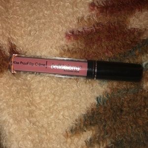 Bellapierre matte lippie
